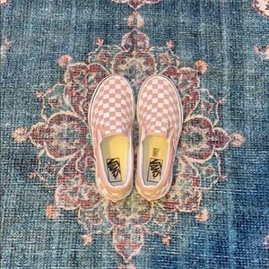 Women’s Pink Checkered Vans